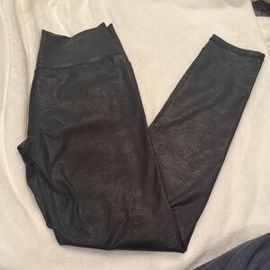 Aerie Black Shiny Leggings